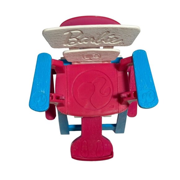 Barbie I Can Be A Lifeguard Chair Dolphin Life Preserver Replacements V7124 2011 - Picture 13 of 16